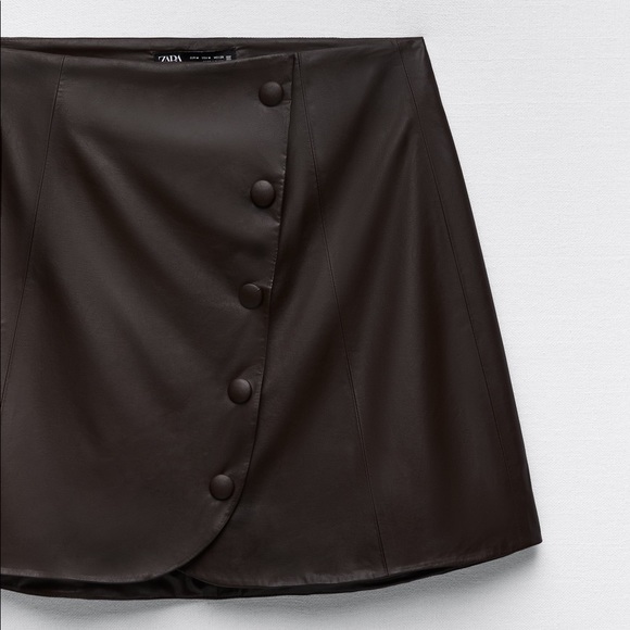 ZARA FAUX LEATHER MINI SKIRT - Picture 5 of 6